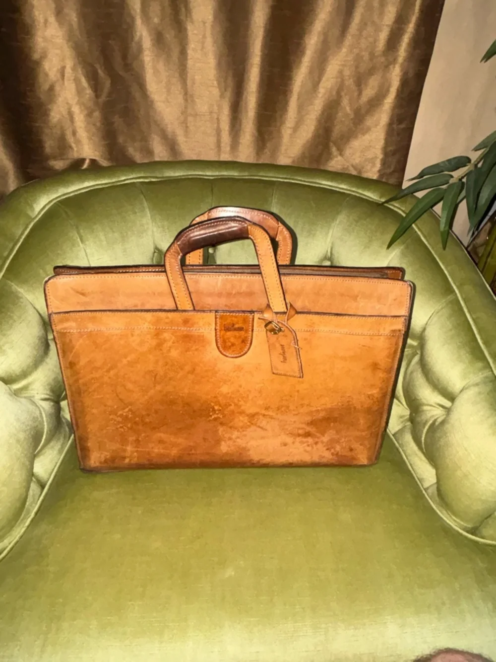 Hartmann leather attache